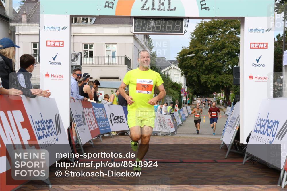 31.08.2025 - 21. Blankeneser Heldenlauf Strokosch-Dieckow http://msf.ph/oto/8648924 31.08.2025 09:46:22 Ziel 1130 meine-sportfotos.de