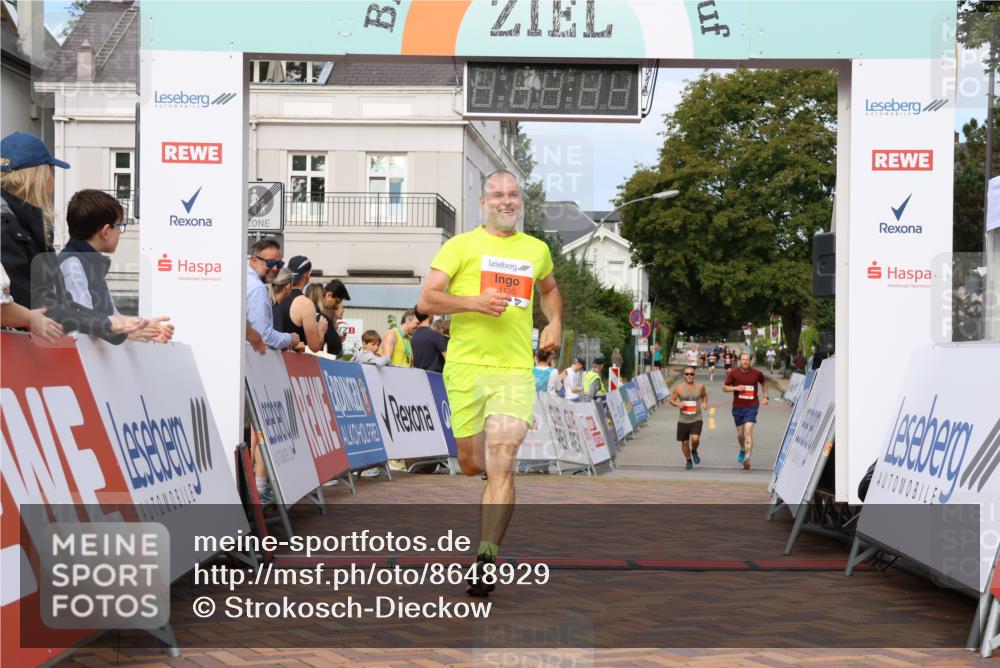 31.08.2025 - 21. Blankeneser Heldenlauf Strokosch-Dieckow http://msf.ph/oto/8648929 31.08.2025 09:46:22 Ziel 1130 meine-sportfotos.de