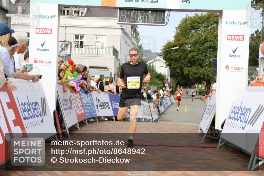 31.08.2025 - 21. Blankeneser Heldenlauf Strokosch-Dieckow http://msf.ph/oto/8648942 31.08.2025 10:16:09 Ziel 2023, 2312 meine-sportfotos.de