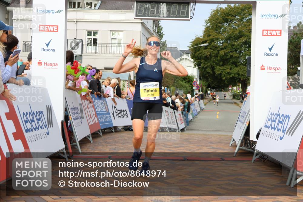 31.08.2025 - 21. Blankeneser Heldenlauf Strokosch-Dieckow http://msf.ph/oto/8648974 31.08.2025 10:15:51 Ziel 2465 meine-sportfotos.de