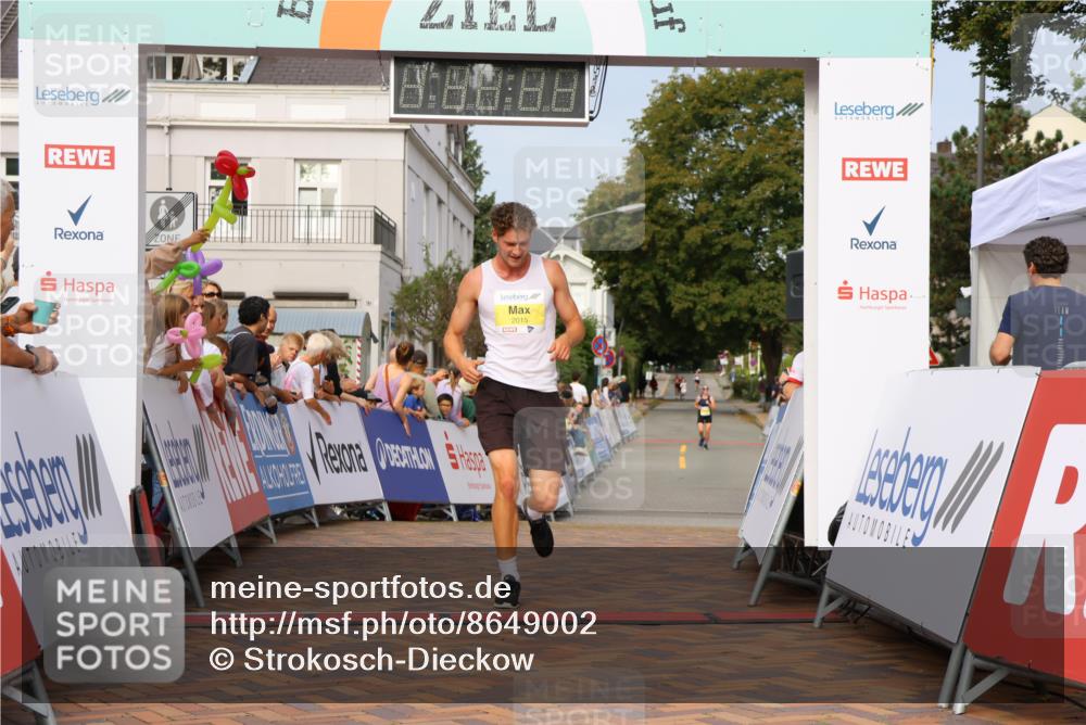 31.08.2025 - 21. Blankeneser Heldenlauf Strokosch-Dieckow http://msf.ph/oto/8649002 31.08.2025 10:15:40 Ziel 2015 meine-sportfotos.de