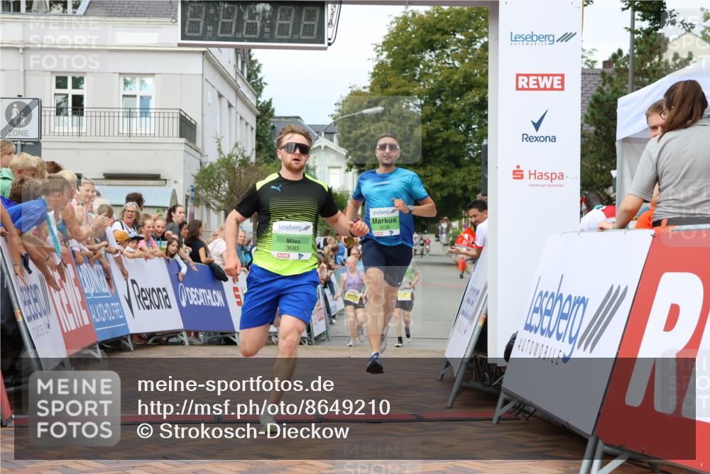 31.08.2025 - 21. Blankeneser Heldenlauf Strokosch-Dieckow http://msf.ph/oto/8649210 31.08.2025 10:50:02 Ziel 3038, 3185, 3685 meine-sportfotos.de