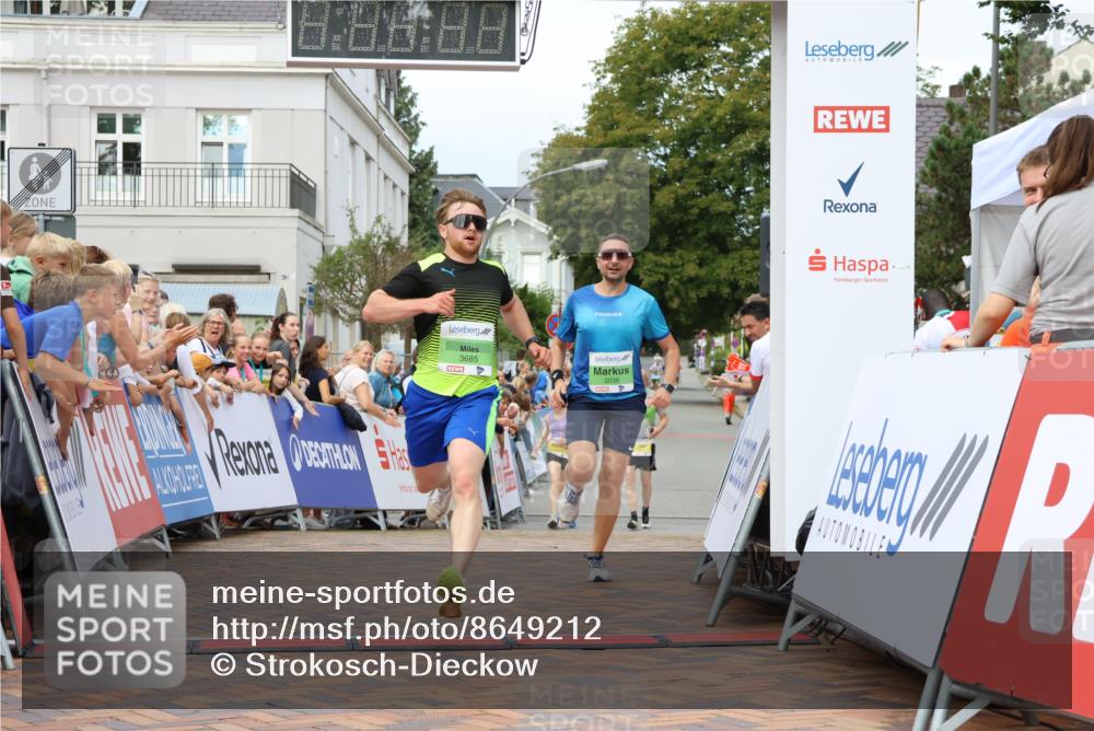 31.08.2025 - 21. Blankeneser Heldenlauf Strokosch-Dieckow http://msf.ph/oto/8649212 31.08.2025 10:50:02 Ziel 3038, 3185, 3685 meine-sportfotos.de