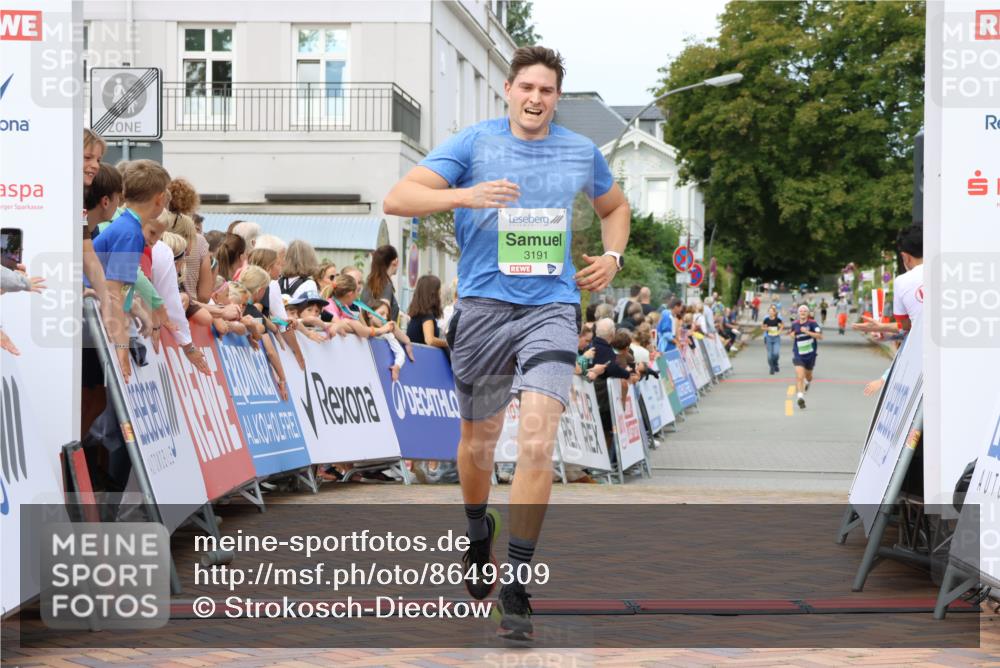 31.08.2025 - 21. Blankeneser Heldenlauf Strokosch-Dieckow http://msf.ph/oto/8649309 31.08.2025 10:49:21 Ziel 2561, 3191 meine-sportfotos.de