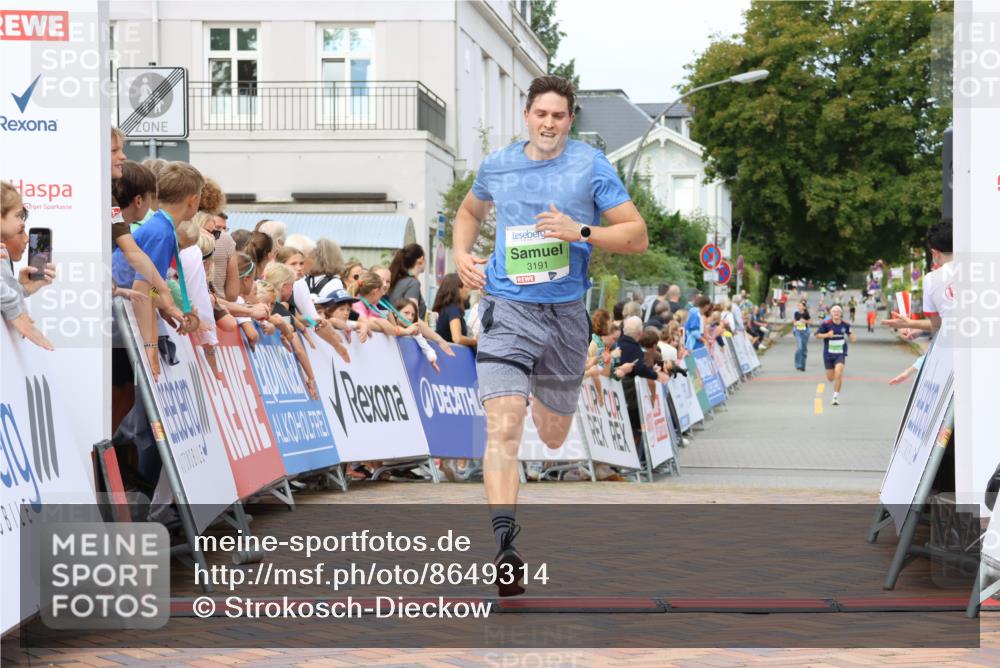 31.08.2025 - 21. Blankeneser Heldenlauf Strokosch-Dieckow http://msf.ph/oto/8649314 31.08.2025 10:49:20 Ziel 2561, 3191 meine-sportfotos.de
