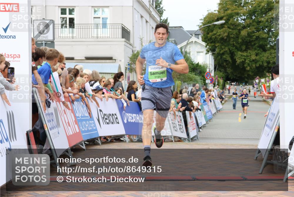 31.08.2025 - 21. Blankeneser Heldenlauf Strokosch-Dieckow http://msf.ph/oto/8649315 31.08.2025 10:49:20 Ziel 2561, 3191 meine-sportfotos.de