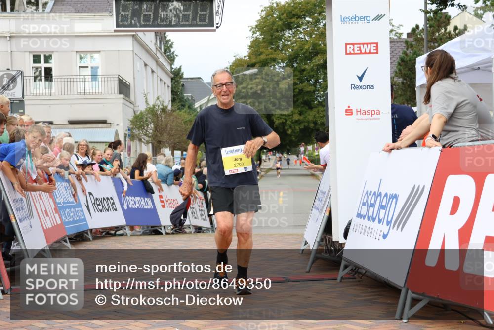31.08.2025 - 21. Blankeneser Heldenlauf Strokosch-Dieckow http://msf.ph/oto/8649350 31.08.2025 10:48:49 Ziel 2703 meine-sportfotos.de