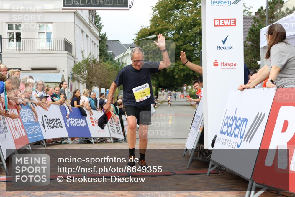31.08.2025 - 21. Blankeneser Heldenlauf Strokosch-Dieckow http://msf.ph/oto/8649355 31.08.2025 10:48:48 Ziel 2703 meine-sportfotos.de