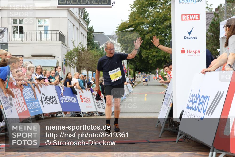 31.08.2025 - 21. Blankeneser Heldenlauf Strokosch-Dieckow http://msf.ph/oto/8649361 31.08.2025 10:48:47 Ziel 2703 meine-sportfotos.de