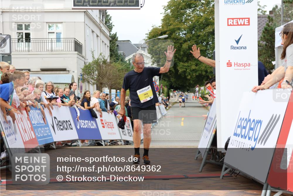 31.08.2025 - 21. Blankeneser Heldenlauf Strokosch-Dieckow http://msf.ph/oto/8649362 31.08.2025 10:48:47 Ziel 2703 meine-sportfotos.de