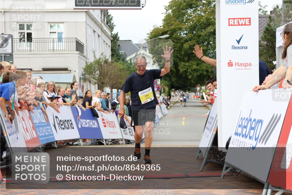 31.08.2025 - 21. Blankeneser Heldenlauf Strokosch-Dieckow http://msf.ph/oto/8649365 31.08.2025 10:48:47 Ziel 2703 meine-sportfotos.de