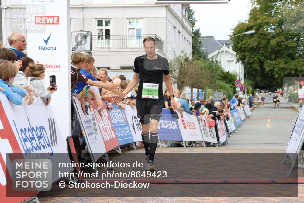 31.08.2025 - 21. Blankeneser Heldenlauf Strokosch-Dieckow http://msf.ph/oto/8649423 31.08.2025 10:48:10 Ziel 3723 meine-sportfotos.de
