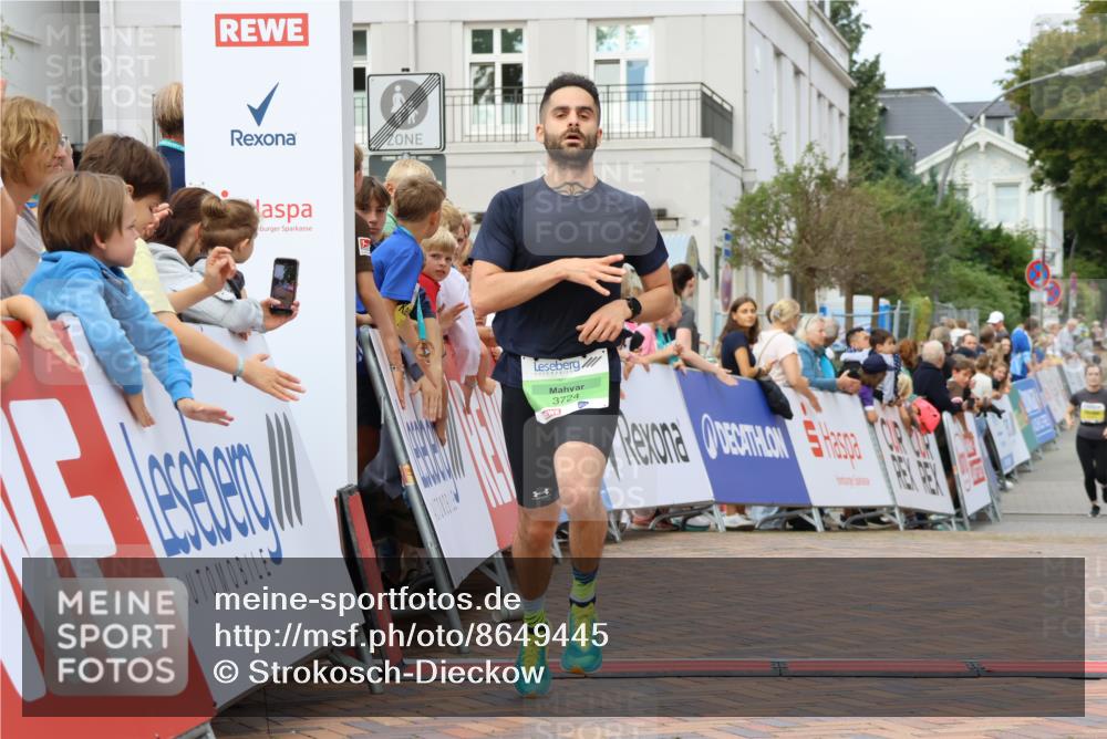31.08.2025 - 21. Blankeneser Heldenlauf Strokosch-Dieckow http://msf.ph/oto/8649445 31.08.2025 10:47:21 Ziel 3724 meine-sportfotos.de