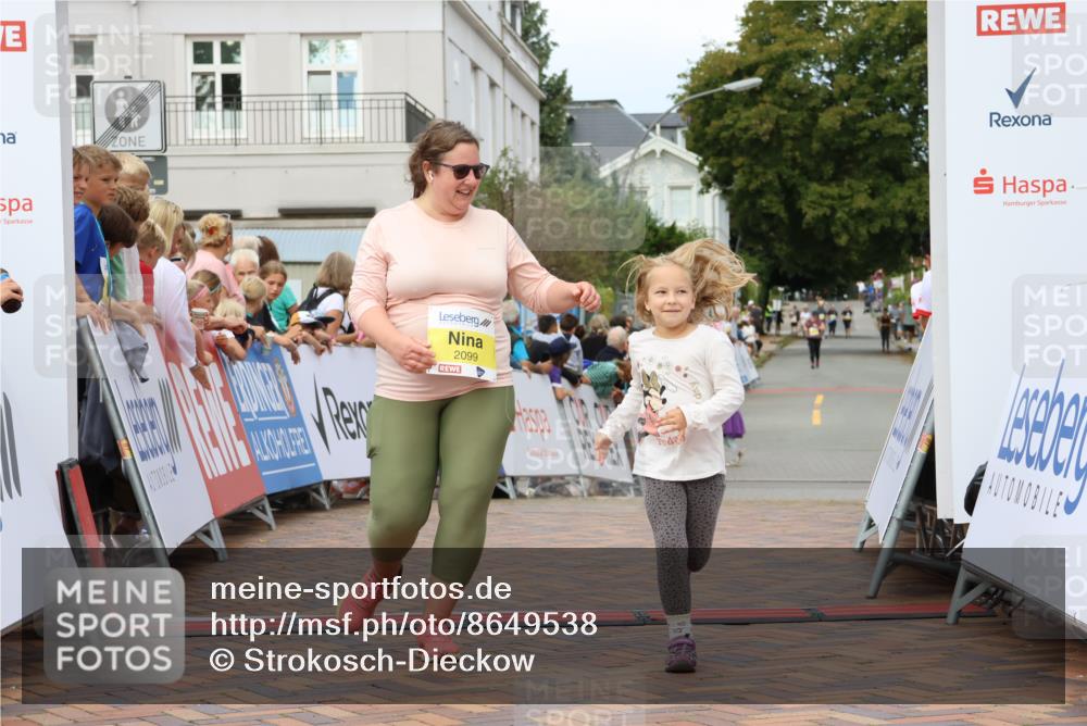 31.08.2025 - 21. Blankeneser Heldenlauf Strokosch-Dieckow http://msf.ph/oto/8649538 31.08.2025 10:45:58 Ziel 2099 meine-sportfotos.de