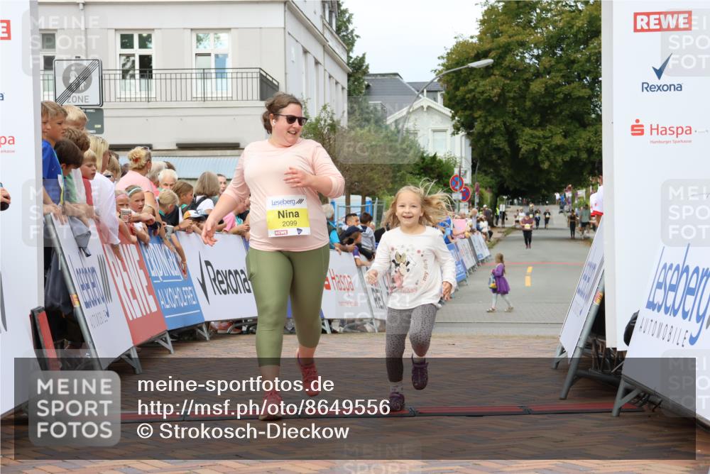 31.08.2025 - 21. Blankeneser Heldenlauf Strokosch-Dieckow http://msf.ph/oto/8649556 31.08.2025 10:45:57 Ziel 2099 meine-sportfotos.de