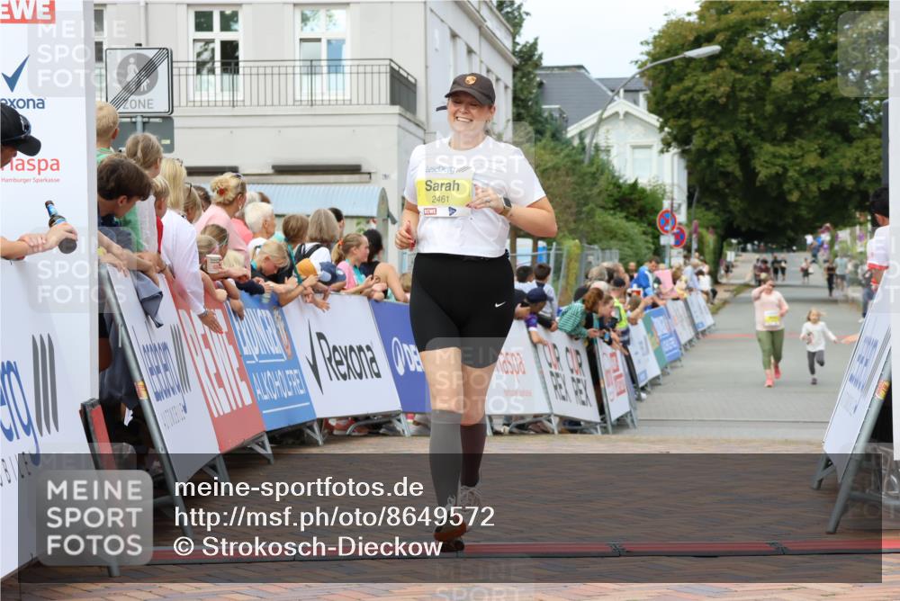 31.08.2025 - 21. Blankeneser Heldenlauf Strokosch-Dieckow http://msf.ph/oto/8649572 31.08.2025 10:45:47 Ziel 2461 meine-sportfotos.de