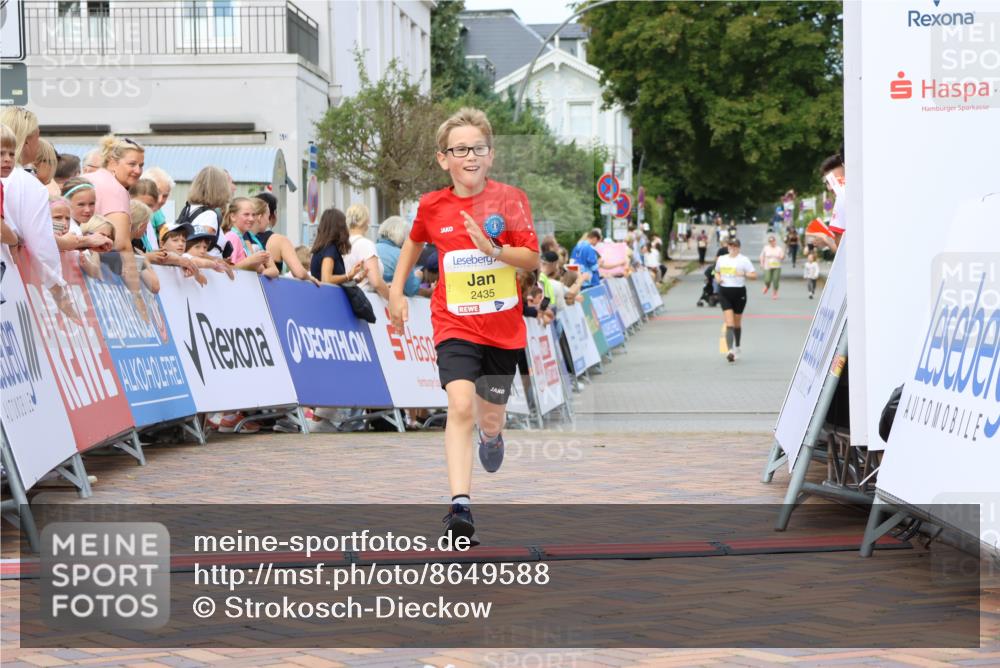 31.08.2025 - 21. Blankeneser Heldenlauf Strokosch-Dieckow http://msf.ph/oto/8649588 31.08.2025 10:45:34 Ziel 2188, 2435 meine-sportfotos.de