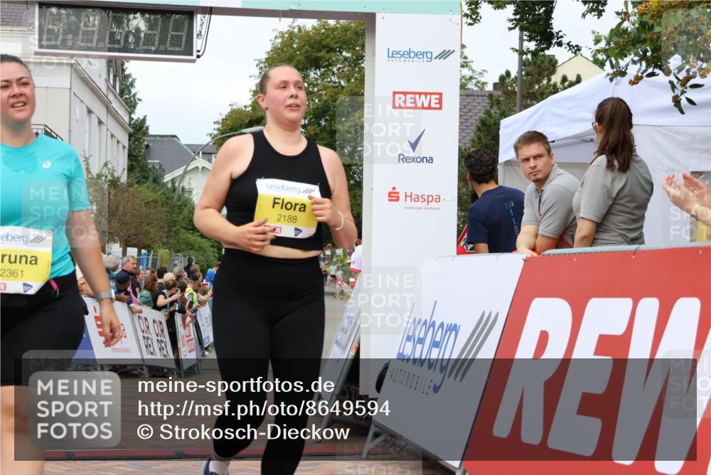 31.08.2025 - 21. Blankeneser Heldenlauf Strokosch-Dieckow http://msf.ph/oto/8649594 31.08.2025 10:45:27 Ziel 2361, 2188 meine-sportfotos.de