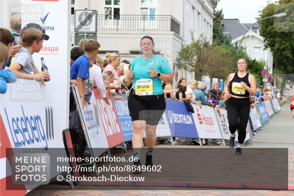 31.08.2025 - 21. Blankeneser Heldenlauf Strokosch-Dieckow http://msf.ph/oto/8649602 31.08.2025 10:45:25 Ziel 2361, 2188 meine-sportfotos.de