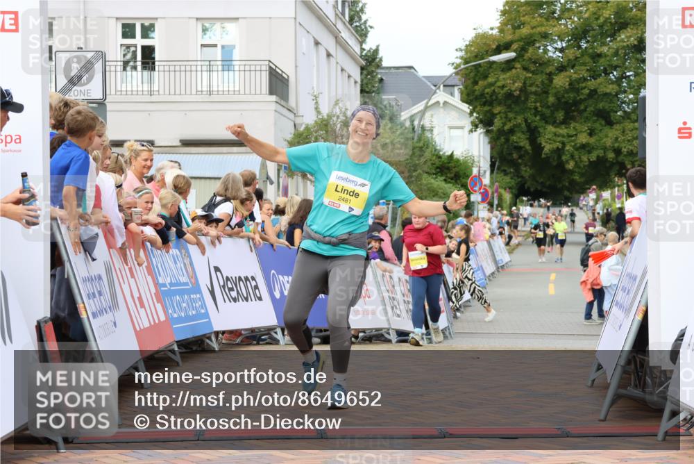 31.08.2025 - 21. Blankeneser Heldenlauf Strokosch-Dieckow http://msf.ph/oto/8649652 31.08.2025 10:44:47 Ziel 2481, 3396 meine-sportfotos.de