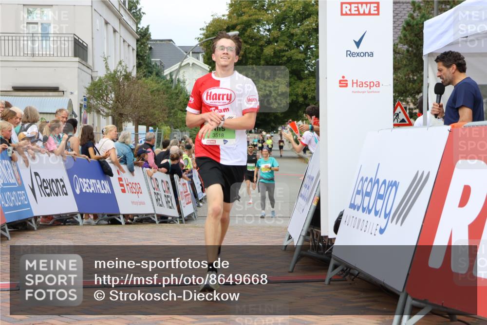 31.08.2025 - 21. Blankeneser Heldenlauf Strokosch-Dieckow http://msf.ph/oto/8649668 31.08.2025 10:44:37 Ziel 3518 meine-sportfotos.de
