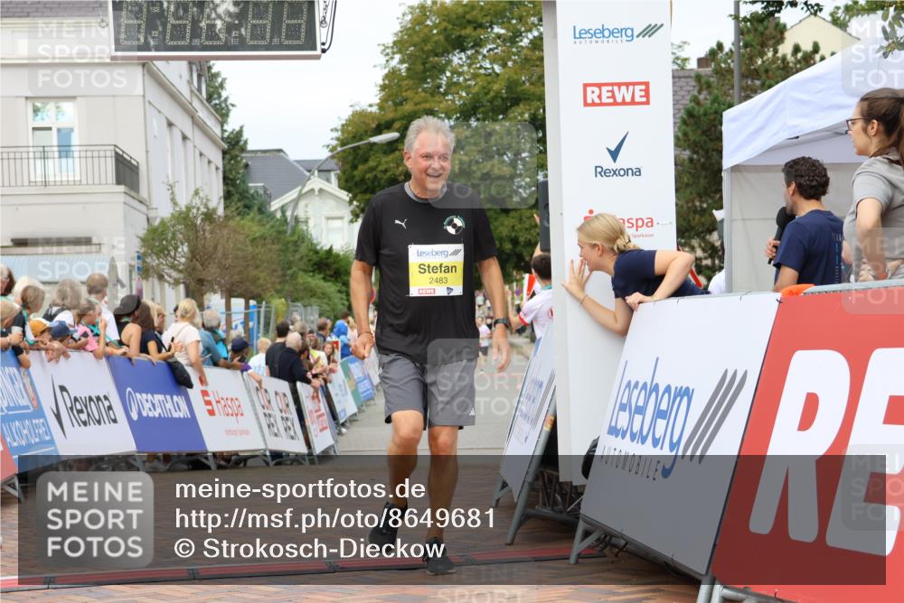 31.08.2025 - 21. Blankeneser Heldenlauf Strokosch-Dieckow http://msf.ph/oto/8649681 31.08.2025 10:44:28 Ziel 2483, 2306 meine-sportfotos.de