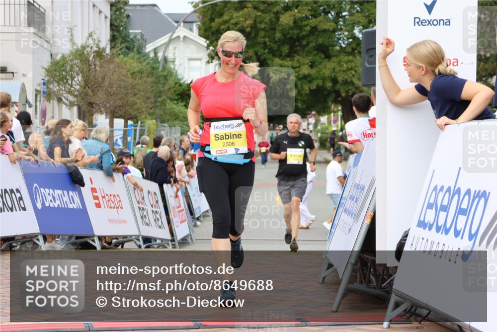 31.08.2025 - 21. Blankeneser Heldenlauf Strokosch-Dieckow http://msf.ph/oto/8649688 31.08.2025 10:44:23 Ziel 2483, 2306 meine-sportfotos.de