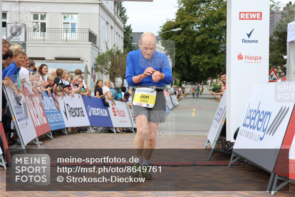 31.08.2025 - 21. Blankeneser Heldenlauf Strokosch-Dieckow http://msf.ph/oto/8649761 31.08.2025 10:43:02 Ziel 2554 meine-sportfotos.de