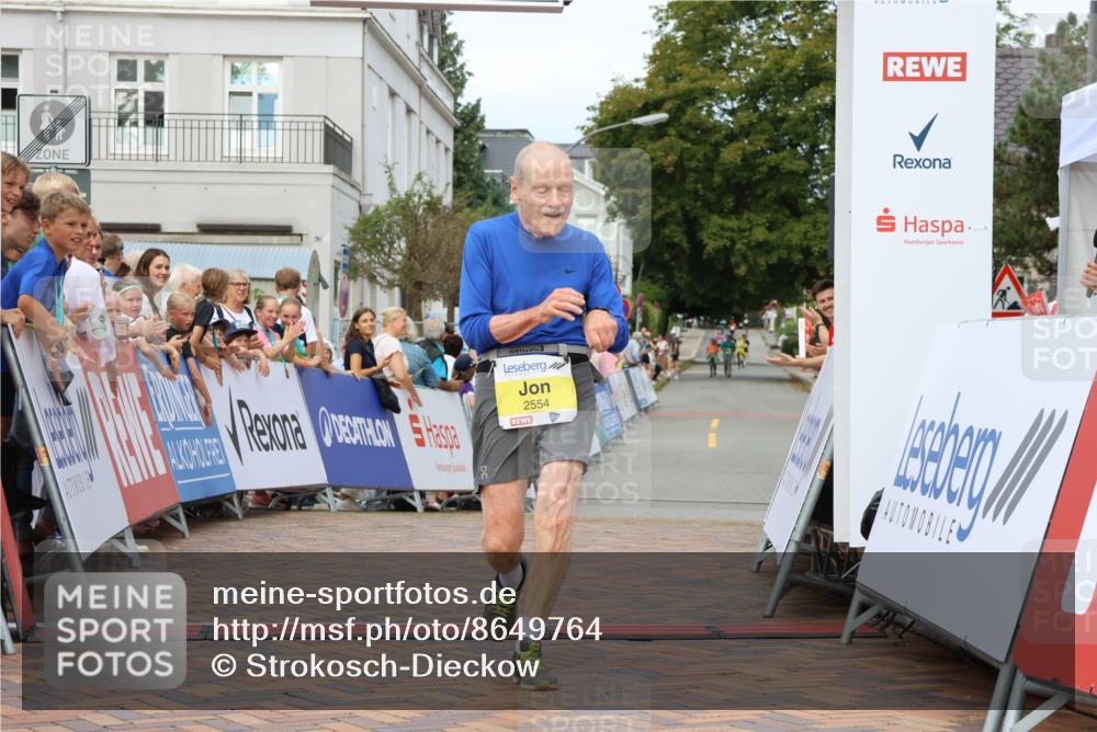 31.08.2025 - 21. Blankeneser Heldenlauf Strokosch-Dieckow http://msf.ph/oto/8649764 31.08.2025 10:43:02 Ziel 2554 meine-sportfotos.de