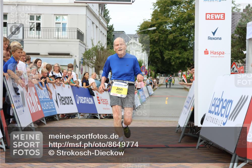 31.08.2025 - 21. Blankeneser Heldenlauf Strokosch-Dieckow http://msf.ph/oto/8649774 31.08.2025 10:43:02 Ziel 2554 meine-sportfotos.de
