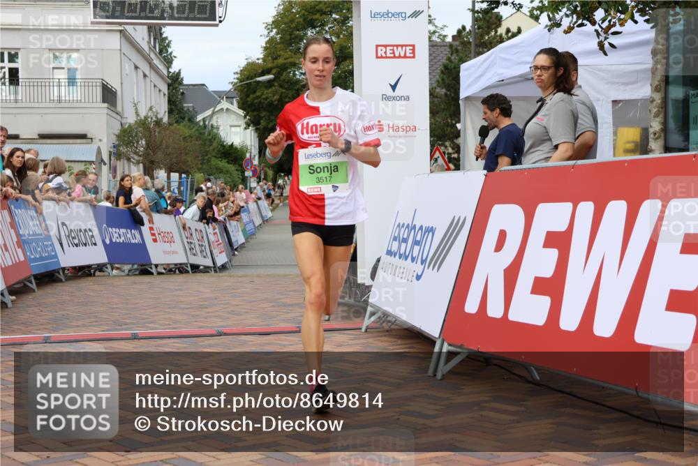 31.08.2025 - 21. Blankeneser Heldenlauf Strokosch-Dieckow http://msf.ph/oto/8649814 31.08.2025 10:42:14 Ziel 3517 meine-sportfotos.de