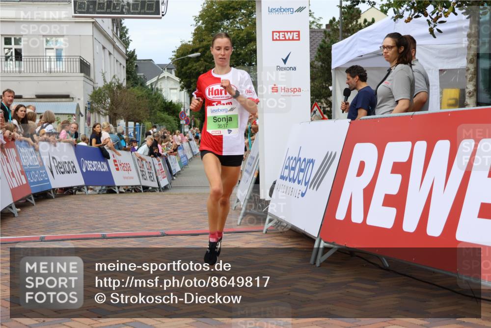 31.08.2025 - 21. Blankeneser Heldenlauf Strokosch-Dieckow http://msf.ph/oto/8649817 31.08.2025 10:42:14 Ziel 3517 meine-sportfotos.de