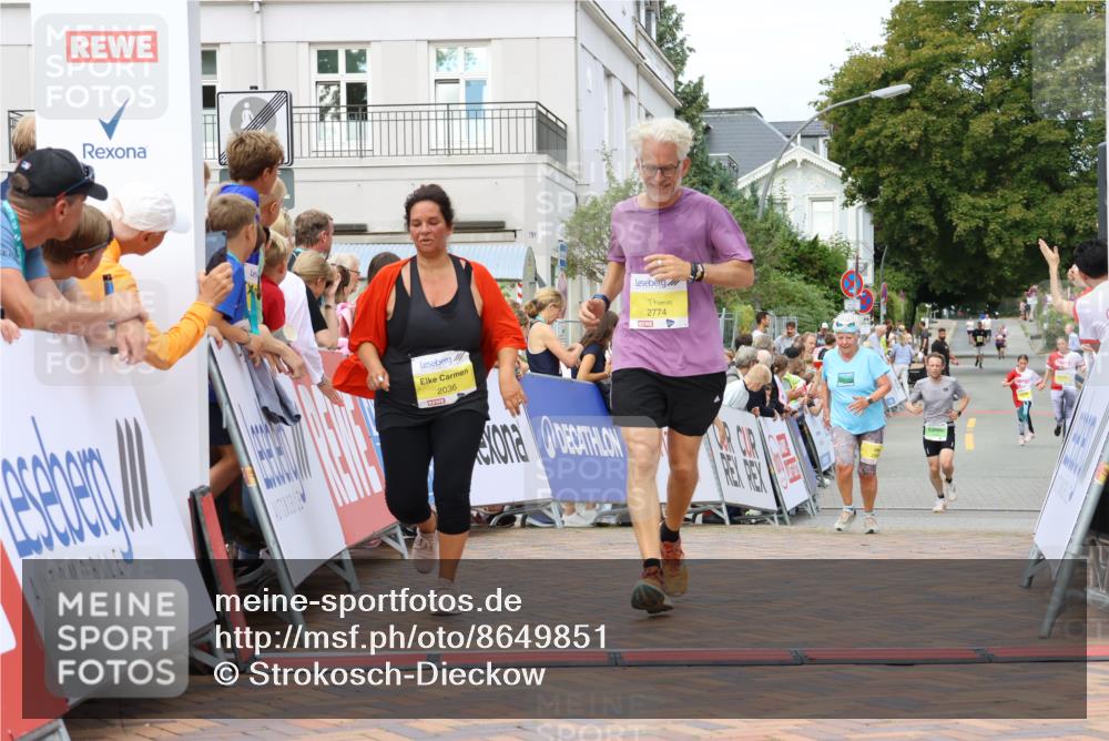 31.08.2025 - 21. Blankeneser Heldenlauf Strokosch-Dieckow http://msf.ph/oto/8649851 31.08.2025 10:41:42 Ziel 2774, 2036 meine-sportfotos.de