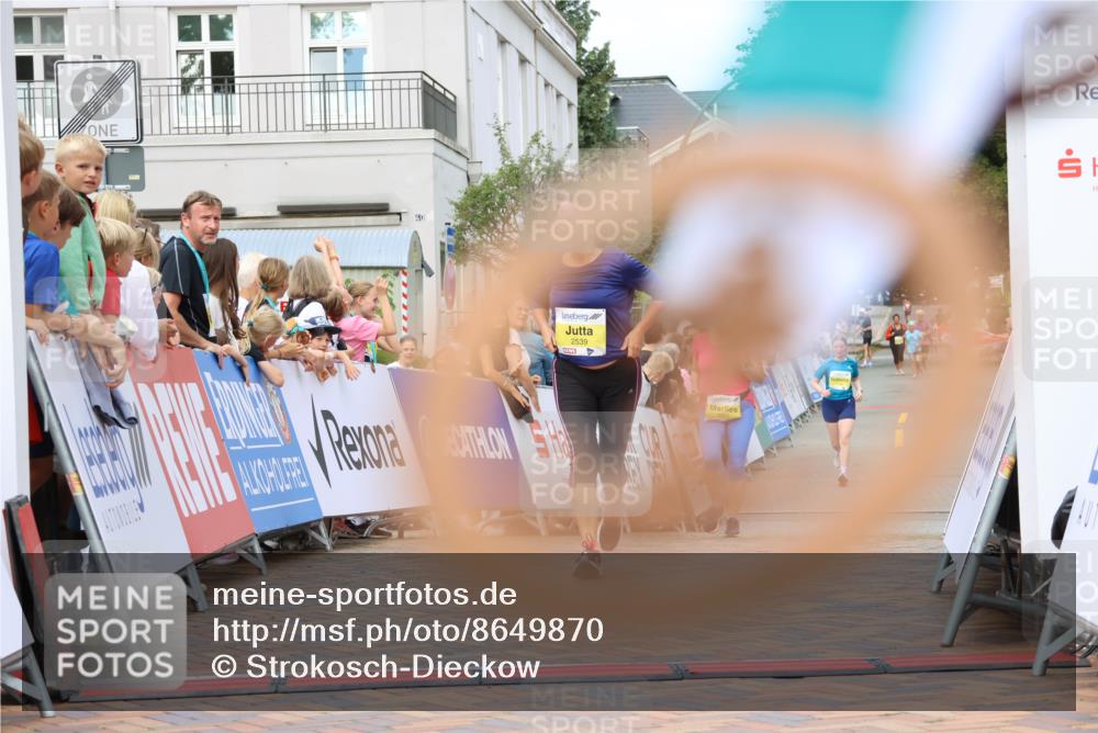 31.08.2025 - 21. Blankeneser Heldenlauf Strokosch-Dieckow http://msf.ph/oto/8649870 31.08.2025 10:41:14 Ziel 2539 meine-sportfotos.de