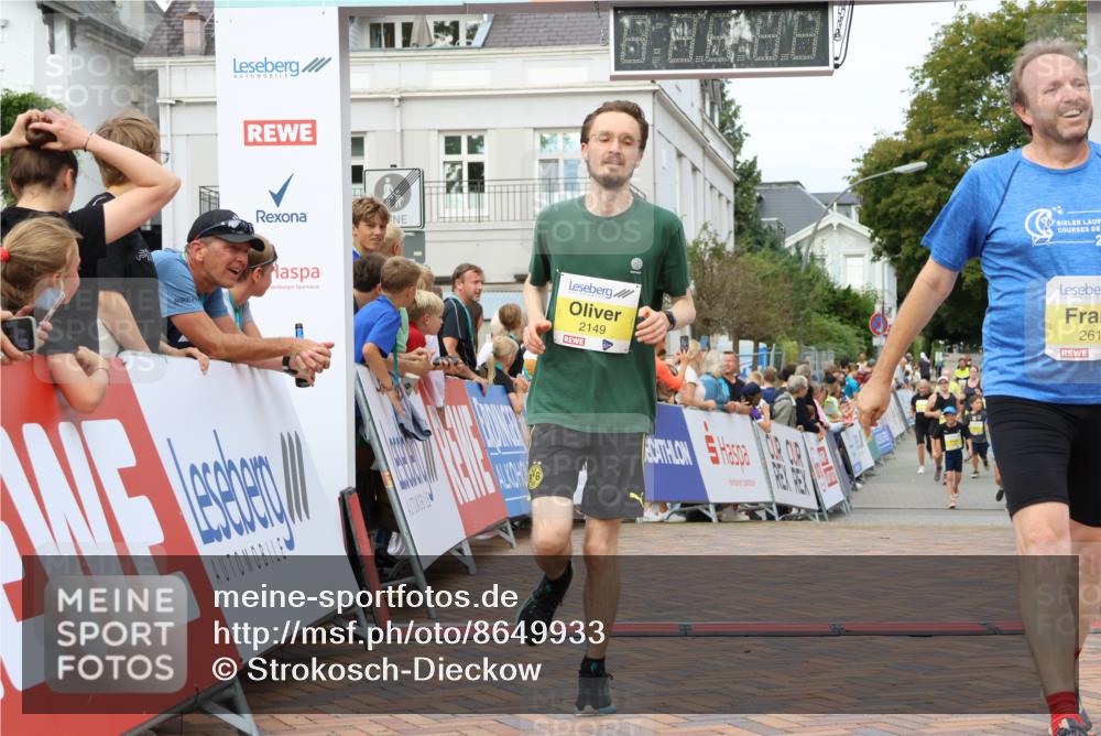 31.08.2025 - 21. Blankeneser Heldenlauf Strokosch-Dieckow http://msf.ph/oto/8649933 31.08.2025 10:40:40 Ziel 2149, 2610 meine-sportfotos.de