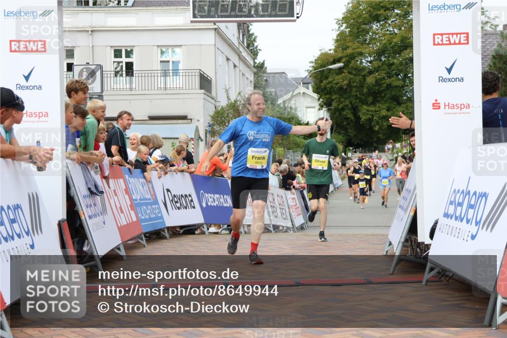 31.08.2025 - 21. Blankeneser Heldenlauf Strokosch-Dieckow http://msf.ph/oto/8649944 31.08.2025 10:40:37 Ziel 2149, 2610 meine-sportfotos.de