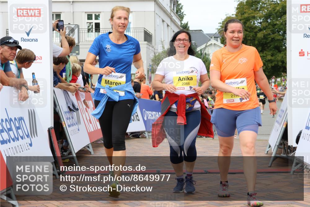 31.08.2025 - 21. Blankeneser Heldenlauf Strokosch-Dieckow http://msf.ph/oto/8649977 31.08.2025 10:40:16 Ziel 2064, 2066, 2199, 2062 meine-sportfotos.de