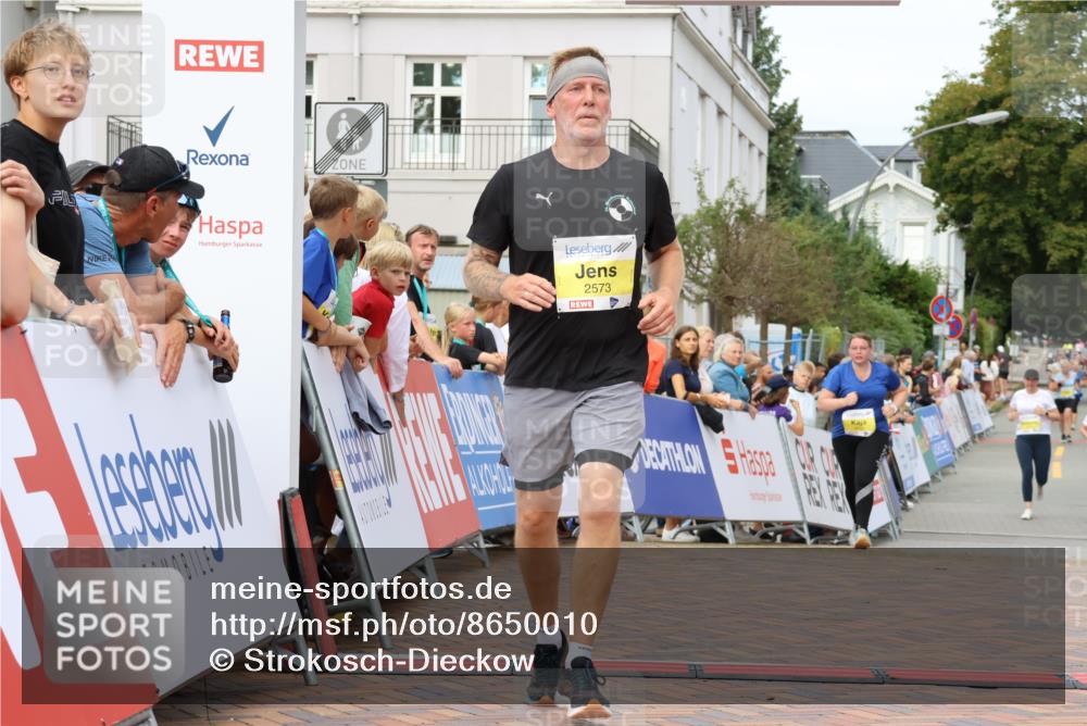 31.08.2025 - 21. Blankeneser Heldenlauf Strokosch-Dieckow http://msf.ph/oto/8650010 31.08.2025 10:39:53 Ziel 2573 meine-sportfotos.de