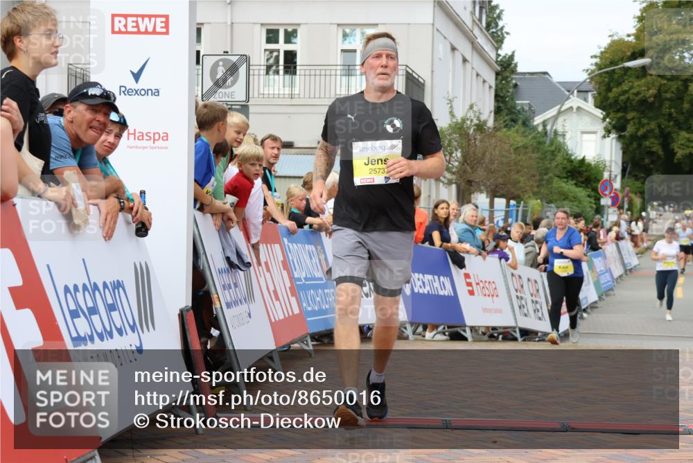 31.08.2025 - 21. Blankeneser Heldenlauf Strokosch-Dieckow http://msf.ph/oto/8650016 31.08.2025 10:39:53 Ziel 2573 meine-sportfotos.de