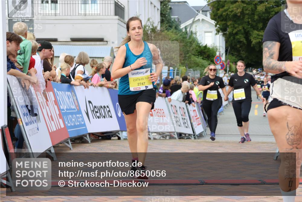 31.08.2025 - 21. Blankeneser Heldenlauf Strokosch-Dieckow http://msf.ph/oto/8650056 31.08.2025 10:39:17 Ziel 2137, 2224, 2704, 2707, 2189, 2747 meine-sportfotos.de