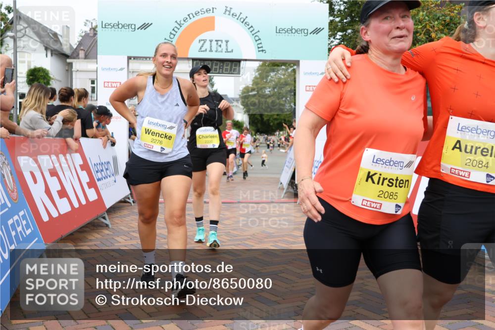 31.08.2025 - 21. Blankeneser Heldenlauf Strokosch-Dieckow http://msf.ph/oto/8650080 31.08.2025 10:38:58 Ziel 2165, 2163, 2276, 2436, 2414, 2308, 2330, 2084, 2085, 2506, 2499 meine-sportfotos.de