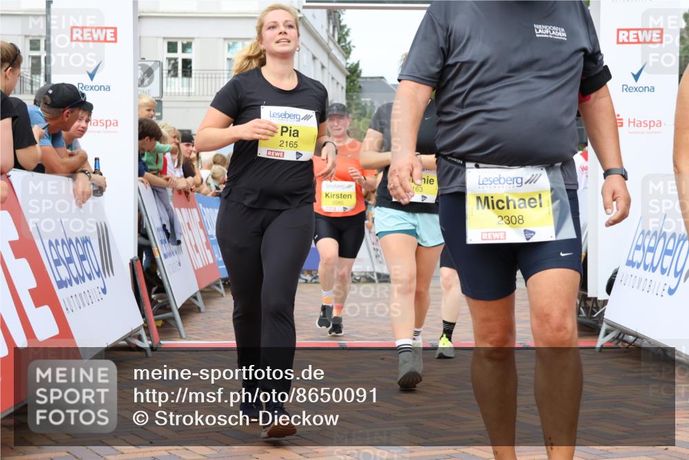 31.08.2025 - 21. Blankeneser Heldenlauf Strokosch-Dieckow http://msf.ph/oto/8650091 31.08.2025 10:38:54 Ziel 2165, 2163, 2276, 2436, 2414, 2308, 2330, 2084, 2085, 2689, 2032 meine-sportfotos.de