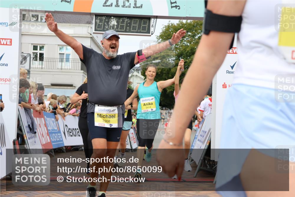 31.08.2025 - 21. Blankeneser Heldenlauf Strokosch-Dieckow http://msf.ph/oto/8650099 31.08.2025 10:38:52 Ziel 2165, 2163, 2276, 2436, 2414, 2308, 2330, 2084, 2085, 2689, 2032 meine-sportfotos.de
