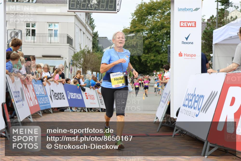 31.08.2025 - 21. Blankeneser Heldenlauf Strokosch-Dieckow http://msf.ph/oto/8650167 31.08.2025 10:37:52 Ziel 2268 meine-sportfotos.de