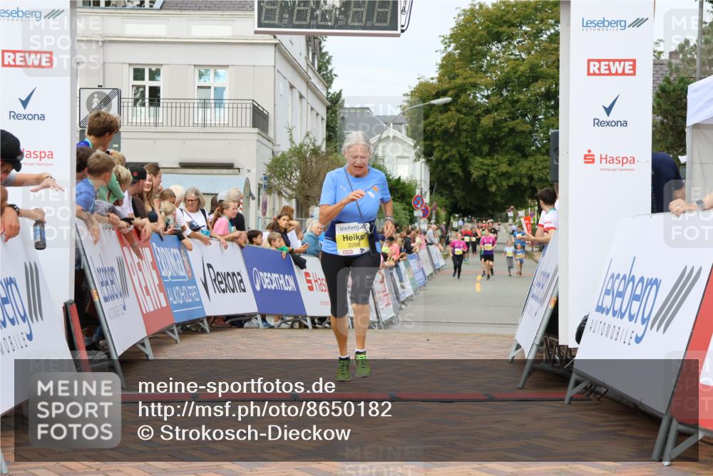 31.08.2025 - 21. Blankeneser Heldenlauf Strokosch-Dieckow http://msf.ph/oto/8650182 31.08.2025 10:37:51 Ziel 2268, 2303 meine-sportfotos.de