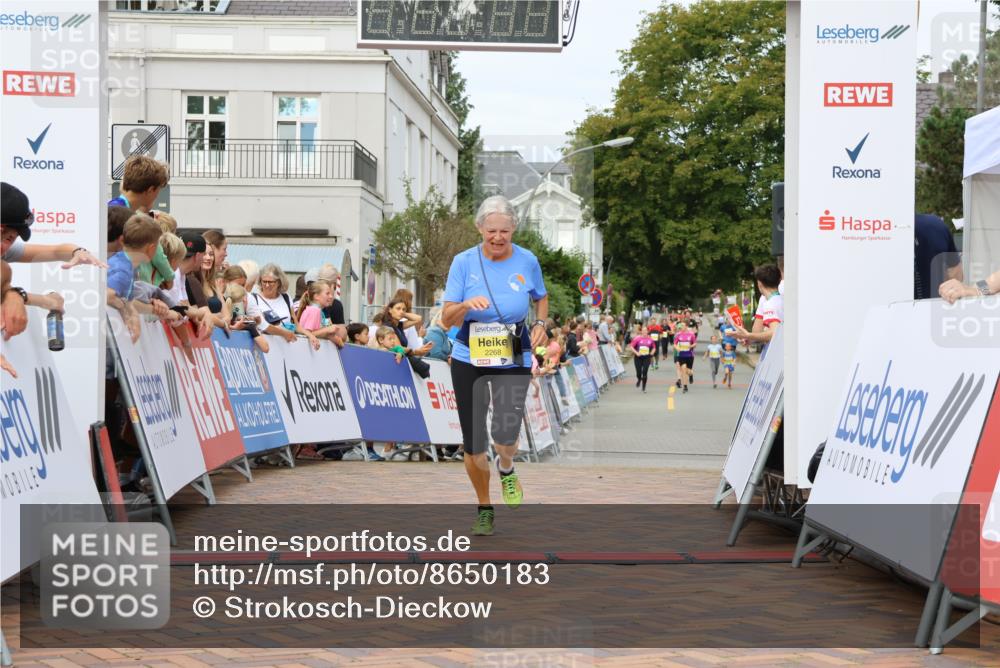 31.08.2025 - 21. Blankeneser Heldenlauf Strokosch-Dieckow http://msf.ph/oto/8650183 31.08.2025 10:37:51 Ziel 2268, 2303 meine-sportfotos.de