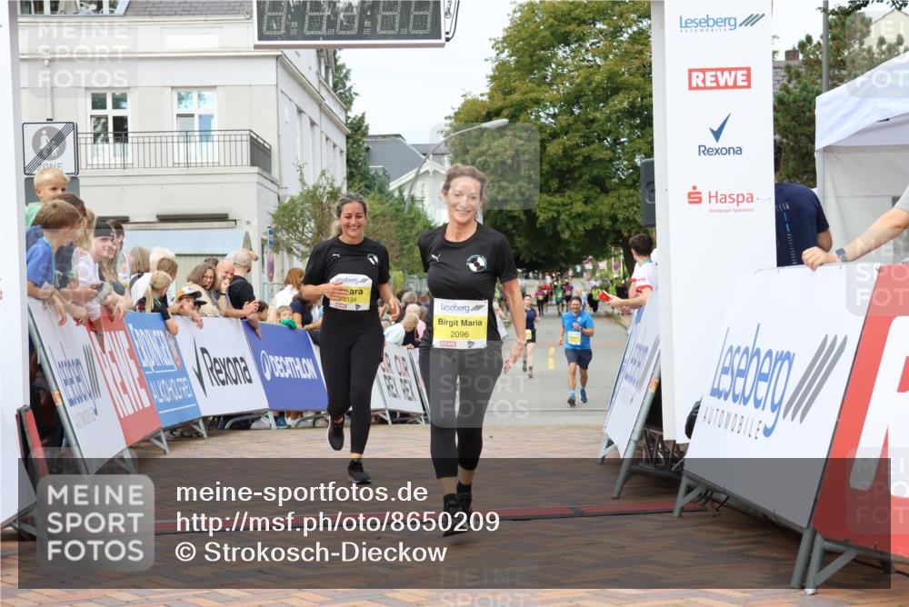 31.08.2025 - 21. Blankeneser Heldenlauf Strokosch-Dieckow http://msf.ph/oto/8650209 31.08.2025 10:37:33 Ziel 2096, 2134 meine-sportfotos.de