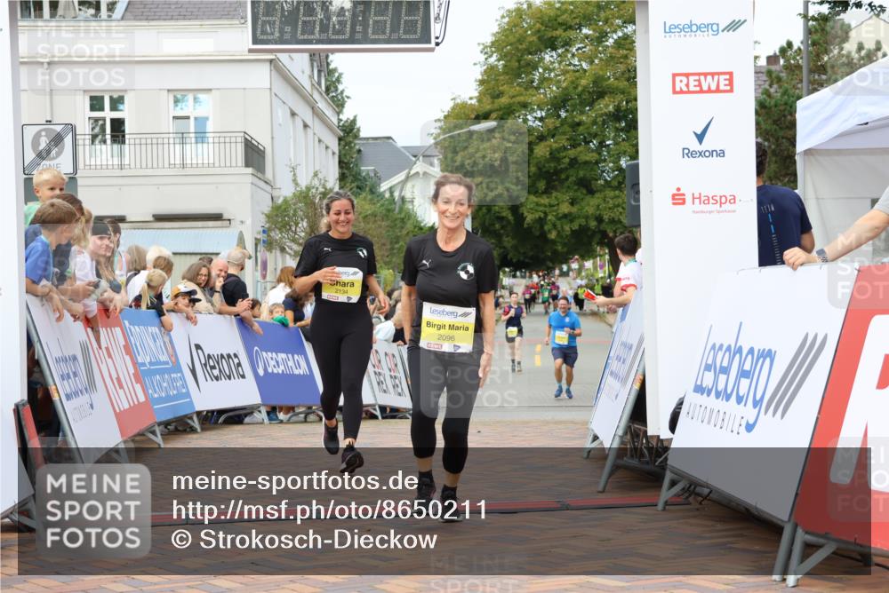 31.08.2025 - 21. Blankeneser Heldenlauf Strokosch-Dieckow http://msf.ph/oto/8650211 31.08.2025 10:37:33 Ziel 2096, 2134 meine-sportfotos.de