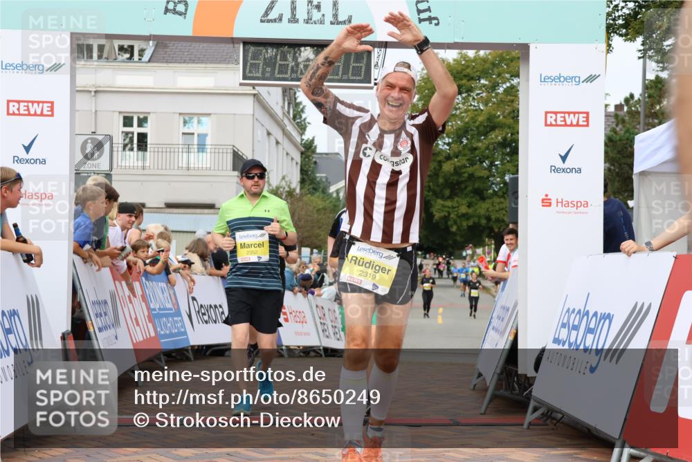 31.08.2025 - 21. Blankeneser Heldenlauf Strokosch-Dieckow http://msf.ph/oto/8650249 31.08.2025 10:37:21 Ziel 2227, 2047, 2152, 2288, 2319, 2219, 2043, 2352, 2714 meine-sportfotos.de
