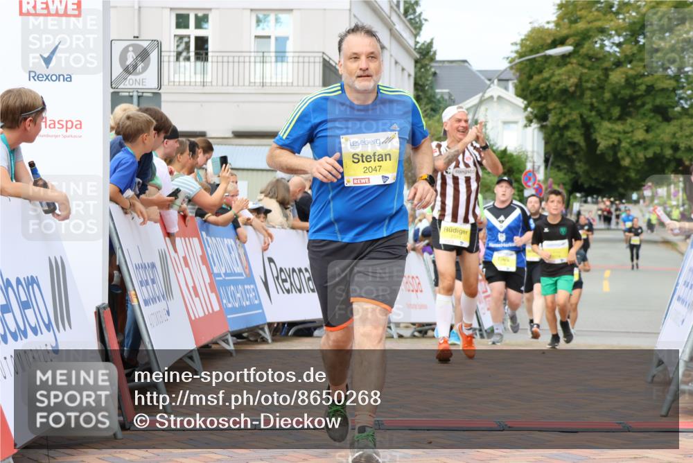 31.08.2025 - 21. Blankeneser Heldenlauf Strokosch-Dieckow http://msf.ph/oto/8650268 31.08.2025 10:37:17 Ziel 2450, 2451, 2047, 2152, 2288, 2319, 2043, 2352, 2714 meine-sportfotos.de